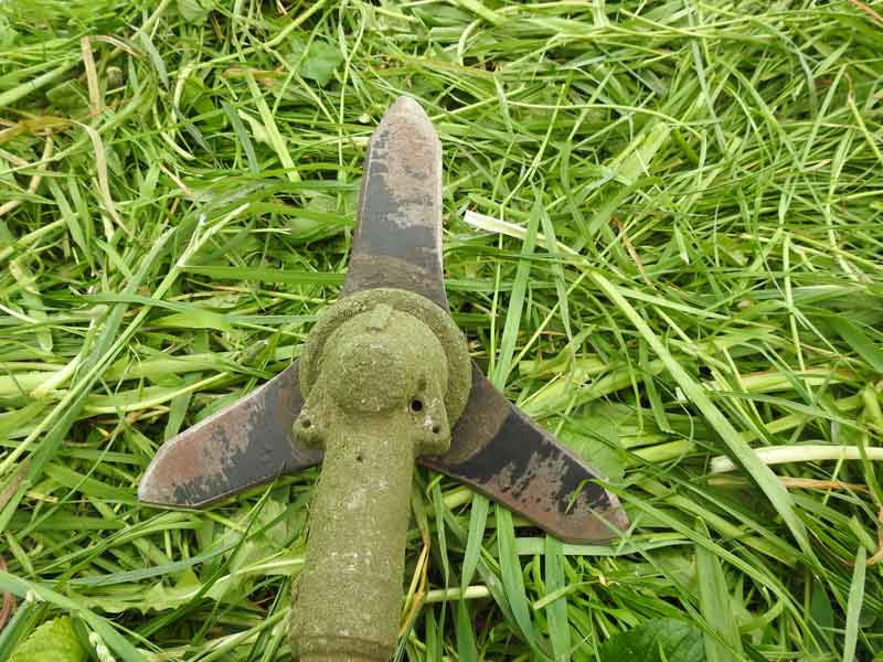 Kaszálás fix késes kaszgéppel